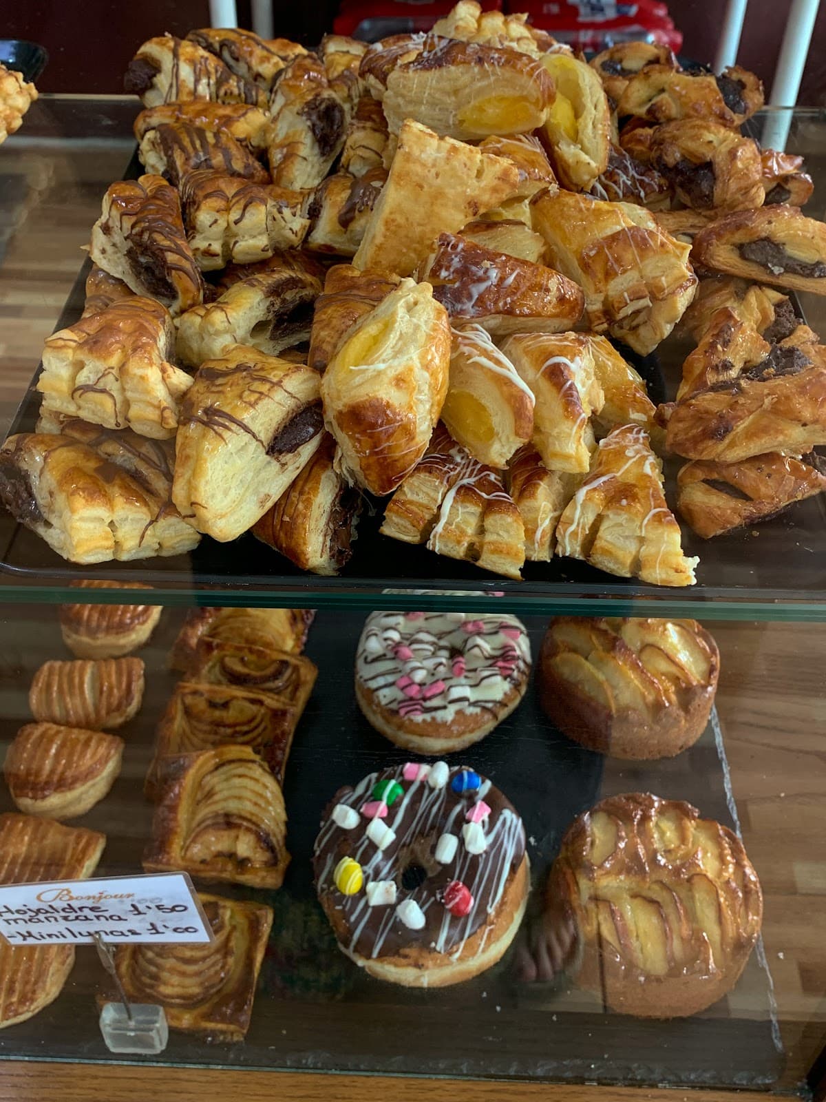 Panadería-Pastelería Bonjour — foto 1