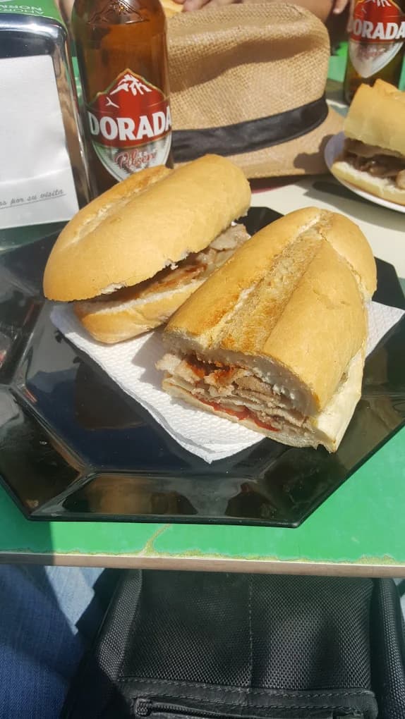Área De Descanso Polígono De Güímar — foto 1